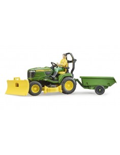 Bruder Trattorino tosaerba John Deere 62104